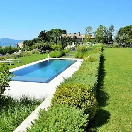 Contemporary With Tasteful Decor * La Croix-Valmer