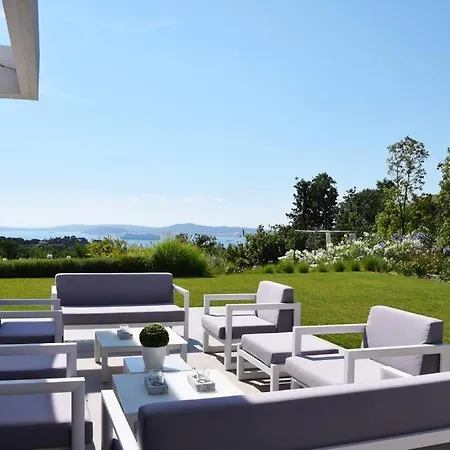 Contemporary With Tasteful Decor Apartamento La Croix-Valmer